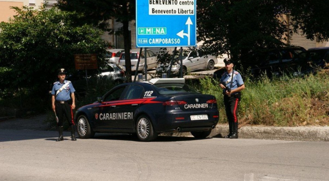 Carabinieri-strada-Benevento