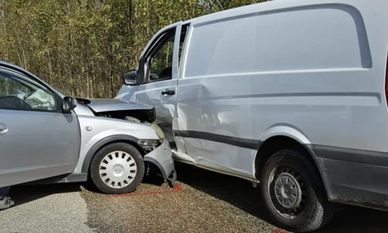 Incidente auto furgone Benevento